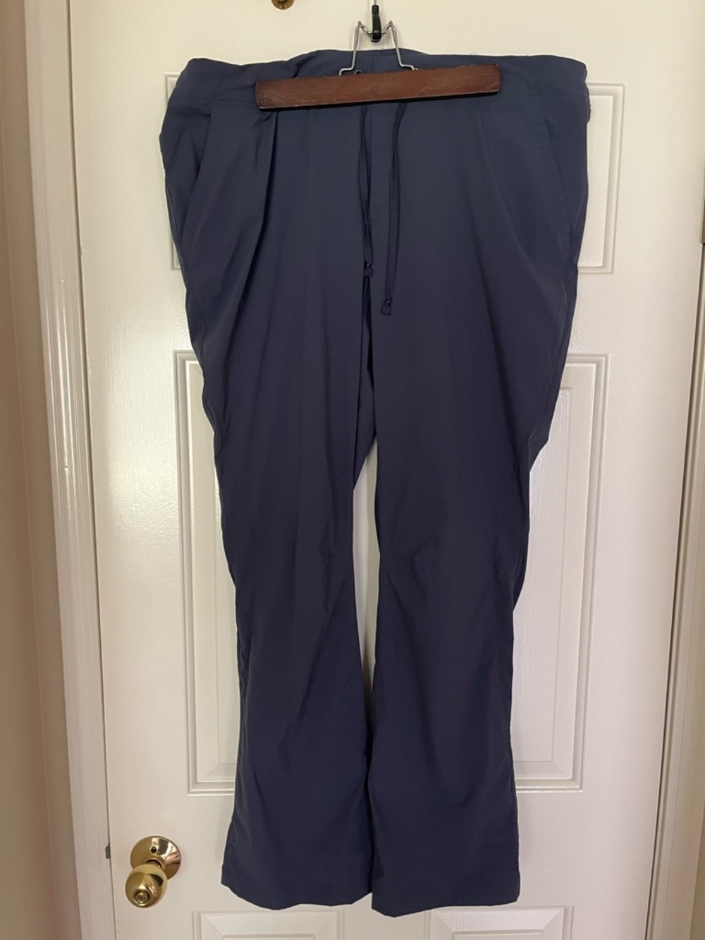 Columbia Women's Navy Blue Boot Cut Outdoor Pants